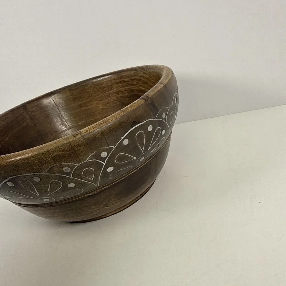 7.5” Folk Art Hand Carved Wooden Bowl - Jamaica 🇯🇲